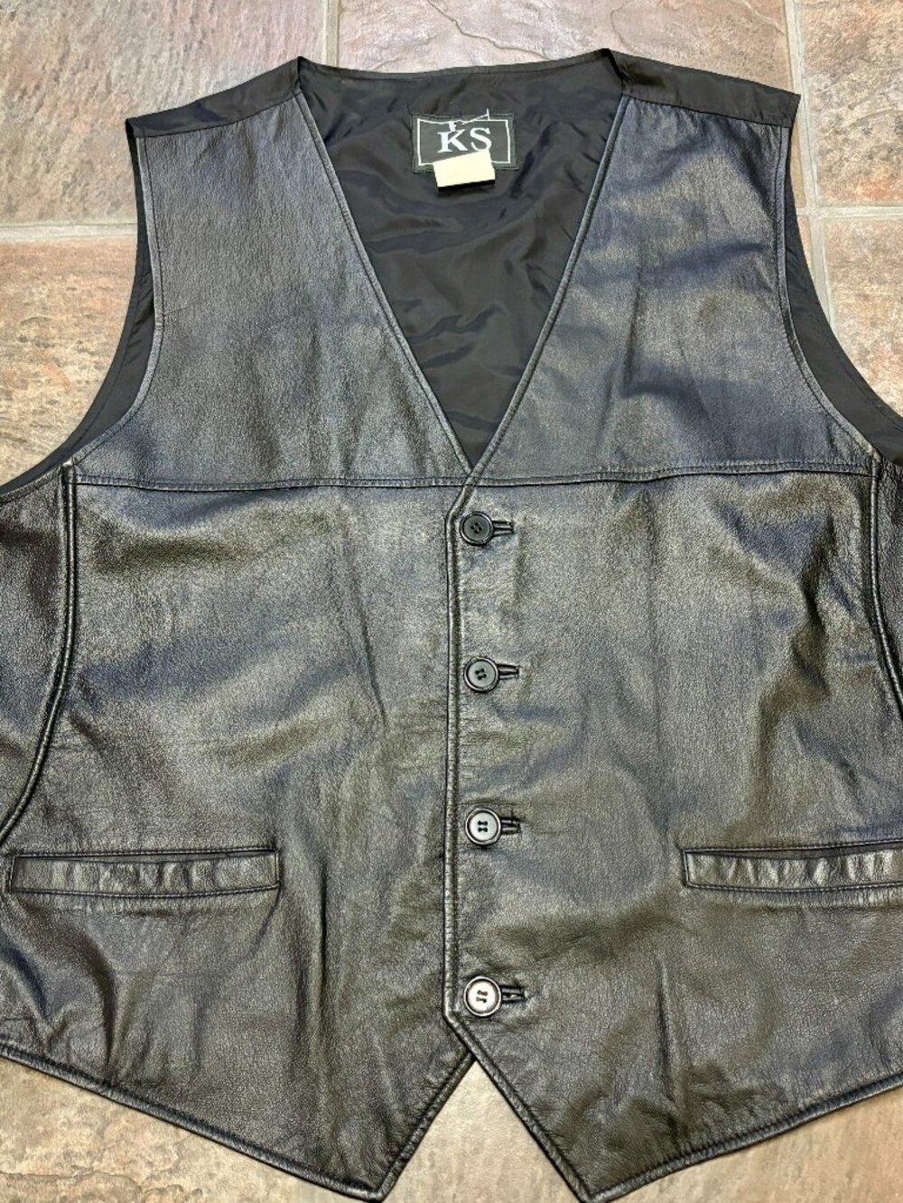 ~~KS Leather Vest Mens XL Black Genuine Leather Biker Motorcycle Button Lined  *